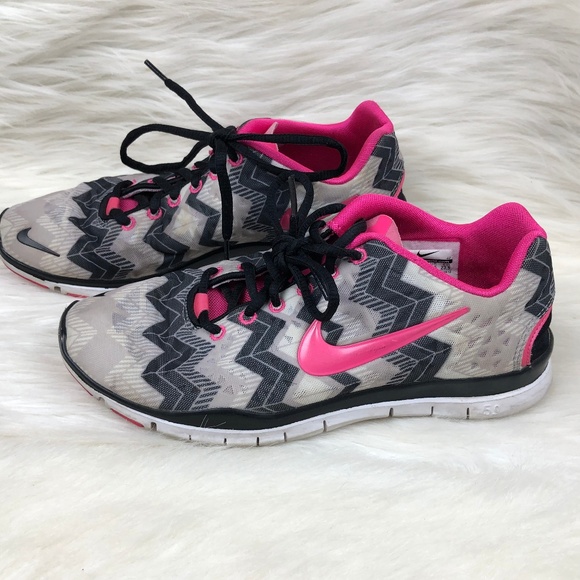 nike womens multicolor running shoes